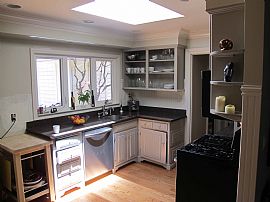 Pristine 4 Bedroom Home Near Stanford University in Menlo Park, CA (Photo 9 of 12)