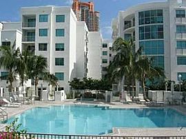 Furnished 1 Bedroom Apartment on 110 Washington in Miami Beach, FL (Photo 2 of 6)