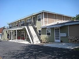 Spacious 1 Bedroom Apartment - Come Live in Orange Circle! in Orange, CA