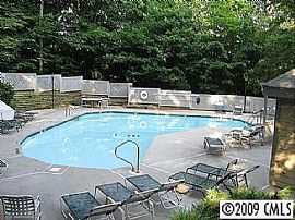 Prestigious 2 Bedroom Condo Near South Park in Charlotte, NC (Photo 2 of 7)