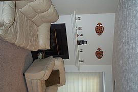 Townhome--Near Belvoir and Metro in Kingstowne, VA (Photo 4 of 4)