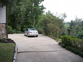 Charming 3 Bedroom Bay View Home on Spanish Fort Bluff   in Spanish Fort, AL (Photo 11 of 12)