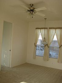 Beautiful Totally Electric 2 Bedroom Home! Tour with Us Today!! in Peoria, AZ (Photo 5 of 9)