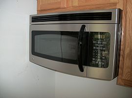 2 Bedroom Appartment Near Everything in Glendale Heights, IL (Photo 3 of 12)