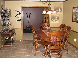 Spacious 3 Bedroom Home with Covered Patio in New Hope in Columbus, MS (Photo 3 of 12)