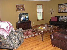 Spacious 3 Bedroom Home with Covered Patio in New Hope in Columbus, MS (Photo 6 of 12)