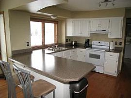 Gorgeous 3 Bedroom Home with Many Updates in Mequon, WI (Photo 2 of 9)