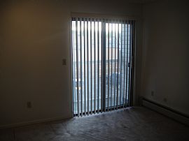 Centrally Located 2 Bedroom Home with Mountain Views in Denver, CO (Photo 11 of 11)