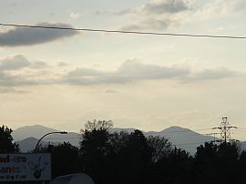 Centrally Located 2 Bedroom Home with Mountain Views in Denver, CO (Photo 6 of 11)