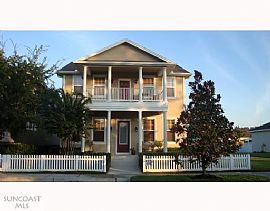 Gorgeous, Newer 4 Bedroom Home - Built in 2006 - Like New! in Trinity, FL