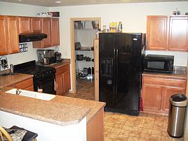 Beautiful, Newer  3 Bedroom Home in Port Orchard  in Port Orchard, WA (Photo 2 of 10)