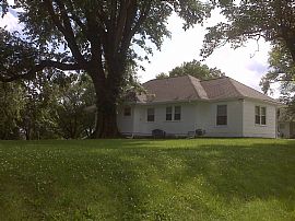 Newly Renovated 3 Bedroom Home Near Veterans' Hospital in Kansas City, MO