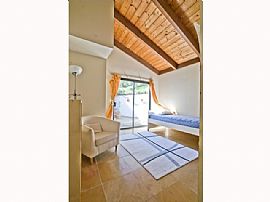 Sweet 3 Bedroom Family Retreat Home with Del Mar Schools  in Del Mar, CA (Photo 6 of 6)