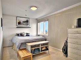 Private 1 Bedroom Condo with Top Floor View  in Everett, WA (Photo 4 of 7)