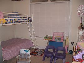 Beautiful 5 Bedroom Home with Split Floor Plan in Sumter, SC (Photo 7 of 10)