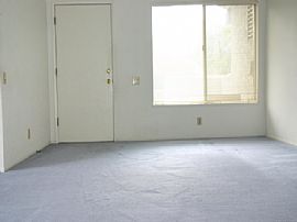 Outstanding 2 Bedroom Condo with 1-Car Garage in Walnut, CA (Photo 4 of 9)