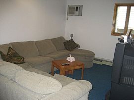 Remodeled 1 Bedroom Apartment in Yonkers - North By Owner in Yonkers, NY (Photo 2 of 4)
