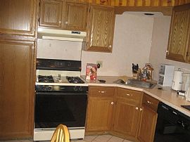 Remodeled 1 Bedroom Apartment in Yonkers - North By Owner in Yonkers, NY (Photo 3 of 4)