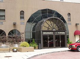 Luxury 1 Bedroom Condo in Renaissance Towers in Newark, NJ (Photo 3 of 6)