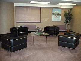 Luxury 1 Bedroom Condo in Renaissance Towers in Newark, NJ (Photo 4 of 6)