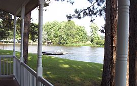 3 Bedroom 2 Bath Victorian Lake Home with Many Special Features in Baxley, GA (Photo 4 of 12)