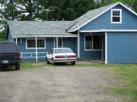Quaint 3 Bedroom Home with 1800 Sq. Ft. on Nearly 5 Acres in Gaston, OR