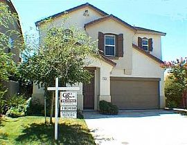 Exceptional 5 Bedroom Home in Good Neighborhood in Sacramento, CA