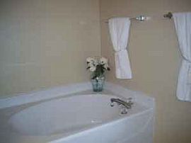 Great 4 Bedroom Family Home with Breakfast Nook Area in Simpsonville, SC (Photo 5 of 5)