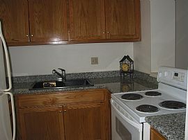 Waikiki 2br For Rent Near Hilton Hawaiian Village in Honolulu, HI (Photo 4 of 7)