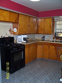 Cute, Cozy Bungalow Style Home in Como Park in Saint Paul, MN (Photo 2 of 7)