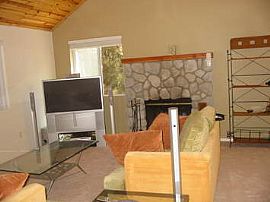 Superb 2 Bedroom Home in Beautiful Neighborhood  in Pine Mountain Club, CA (Photo 2 of 9)