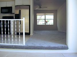 Irresistible 4 Bedroom Home with New Eat-In Kitchen in Dunedin, FL (Photo 3 of 6)