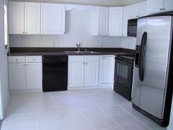 Irresistible 4 Bedroom Home with New Eat-In Kitchen in Dunedin, FL (Photo 4 of 6)