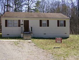 3 Bedroom Ranch Home in Excellent Condition in Petersburg, VA