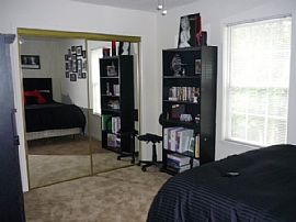 Nice, Roomy, Quiet 2 Bedroom Condo - Recently Renovated in Athens, GA (Photo 2 of 6)