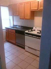 Awesome 3 Bedroom Home with Newly renovated Kitchen in Sunhill  in Chester, PA (Photo 3 of 9)