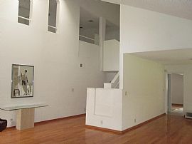 Prestigious 5 Bedroom Home Near HSI LAI Temple in Hacienda Heights, CA (Photo 3 of 12)