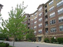 Magnificent 2 Bedroom Penthouse - Overlooking Golf Course! in Skokie, IL