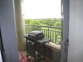 Magnificent 2 Bedroom Penthouse - Overlooking Golf Course! in Skokie, IL (Photo 2 of 5)