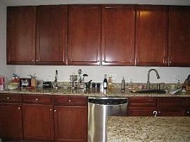 Magnificent 2 Bedroom Penthouse - Overlooking Golf Course! in Skokie, IL (Photo 5 of 5)