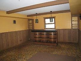 Gorgeous and Spacious 4 Bedroom Home on 1/2 Acre Lot! in Northbrook, IL (Photo 4 of 6)