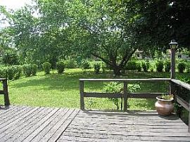 Gorgeous and Spacious 4 Bedroom Home on 1/2 Acre Lot! in Northbrook, IL (Photo 6 of 6)