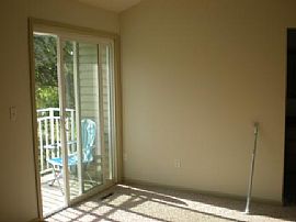 Large 3 Bedroom Luxury Townhouse - Natures Lovers Dream  in Centennial, CO (Photo 7 of 10)