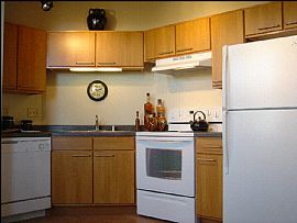 Wonderful 2 Bedroom Apartment with 1096 sq. ft. at Market Rate in Milwaukee, WI