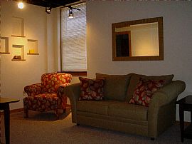 Wonderful 2 Bedroom Apartment with 1096 sq. ft. at Market Rate in Milwaukee, WI (Photo 2 of 2)