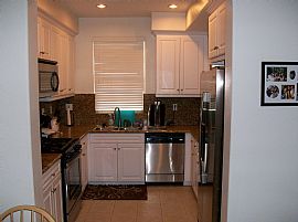 Beautiful, New 2 Bedroom Townhouse in South Ontario in Ontario, CA (Photo 3 of 6)