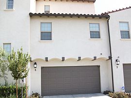 Beautiful, New 2 Bedroom Townhouse in South Ontario in Ontario, CA (Photo 4 of 6)