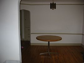 Recently Renovated 2 Bedroom Home in Quiet Neighborhood in Ferndale, MI (Photo 4 of 4)