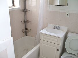 $825 -$995 Harlem 140'S,Multi Studiosand1br,Hwood Fls, Mod Kitch in Manhattan, NY (Photo 2 of 3)