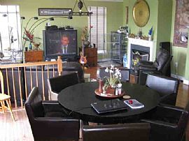 Beautiful and Spacious 4 Bedroom Home with Hardwood Floors in Leesburg, VA (Photo 7 of 11)